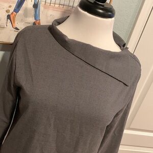 Wera Gray Blouse with Asymmetrical Collar & Side Button-Up • Sz 34 (US Sz 6)